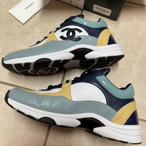 CHANEL sneakers size 40